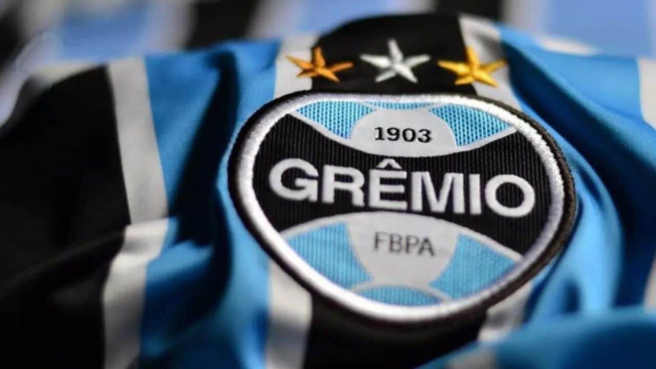 Polícia investiga acidente com atletas do Grêmio