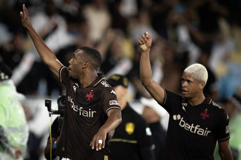Vasco Surpreende e Lidera o Returno do Brasileirão