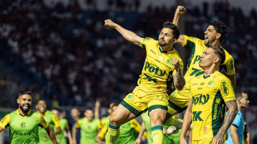 Gol Relâmpago e Derrota: São Paulo Amplia Crise no Brasileirão Contra o Mirassol