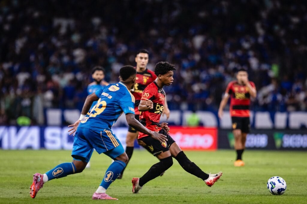 Cruzeiro x Sport: Arbitragem gera revolta