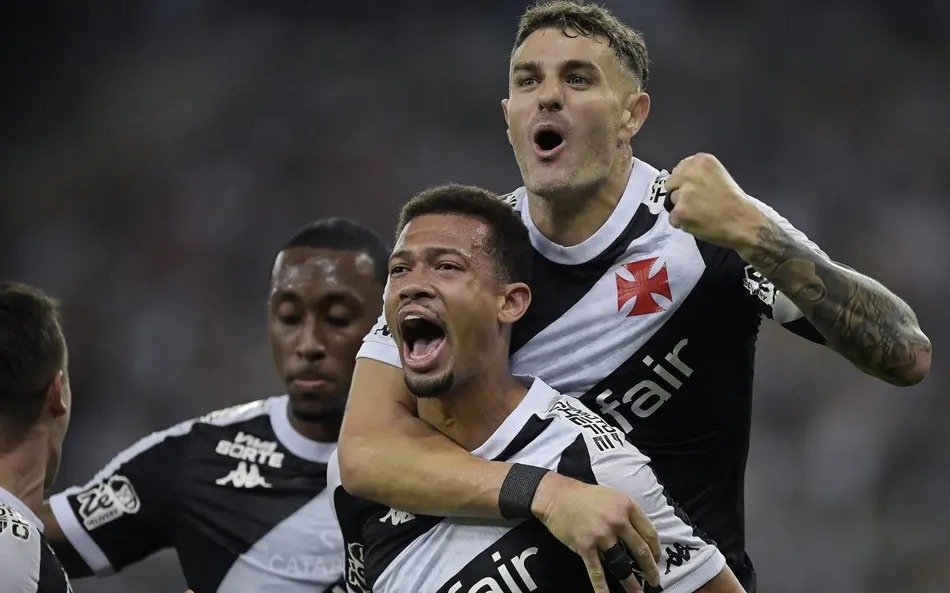 Vasco Elimina Fluminense nos Pênaltis e Garante Vaga na Final da Copa do Brasil